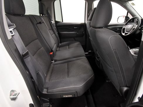 Certified 2021 Honda Ridgeline Sport image 17