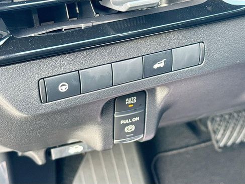 New 2025 Nissan Murano SV w/ Cargo Package image 10