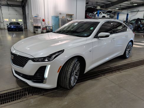 Used 2021 Cadillac CT5 Premium Luxury image 6