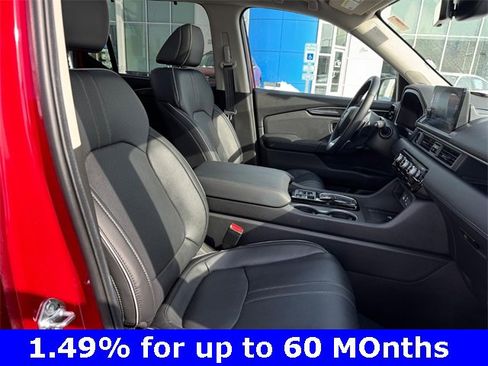 Used 2025 Honda Pilot Elite image 11