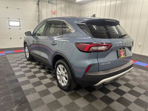 Used 2024 Ford Escape Active AWD/4WD image 5