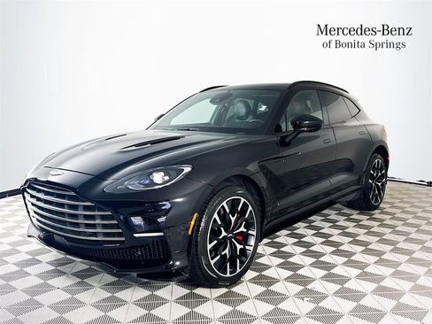 Used 2024 Aston Martin DBX 707 AWD/4WD image 3