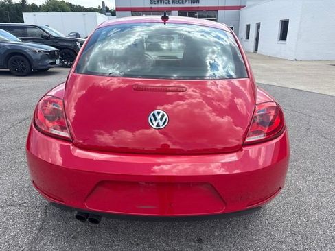 Used 2015 Volkswagen Beetle 1.8T FWD image 4