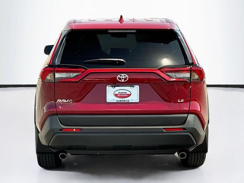 Used 2025 Toyota RAV4 LE FWD image 6
