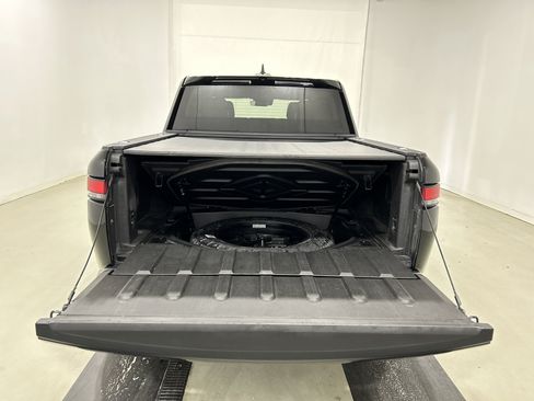 Used 2025 Rivian R1T Adventure AWD/4WD image 15