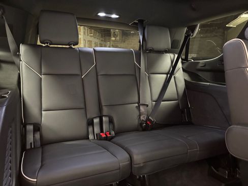 Used 2023 Cadillac Escalade Sport w/ LPO, ONYX Package AWD/4WD image 41