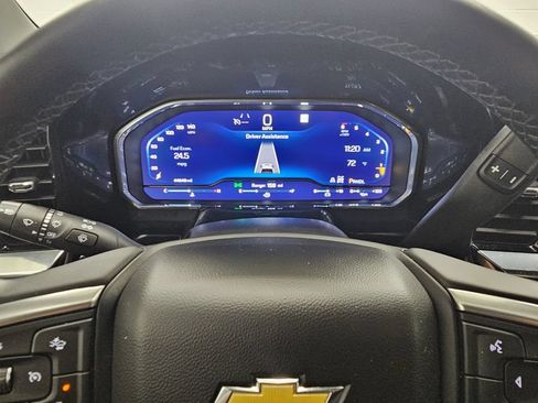 Used 2023 Chevrolet Silverado 1500 LT AWD/4WD image 23