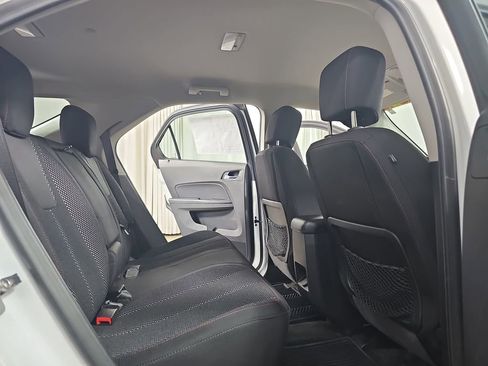 Used 2017 Chevrolet Equinox LS FWD image 14