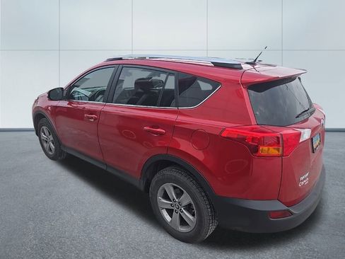 Used 2015 Toyota RAV4 XLE image 3