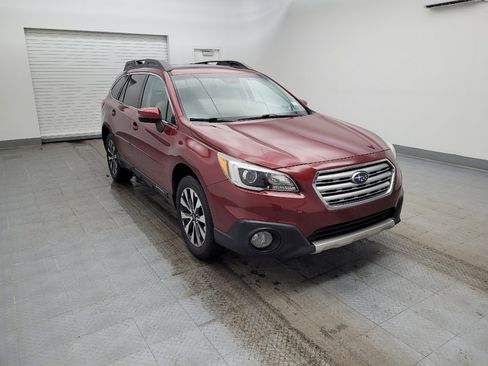 Used 2016 Subaru Outback 3.6R Limited image 13