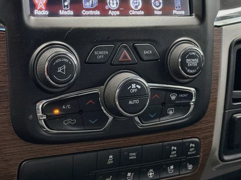 Used 2017 RAM 1500 Laramie w/ Protection Group AWD/4WD image 10