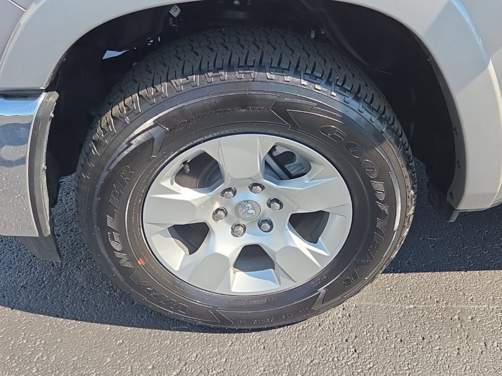 Used 2026 RAM 1500 Big Horn AWD/4WD image 9