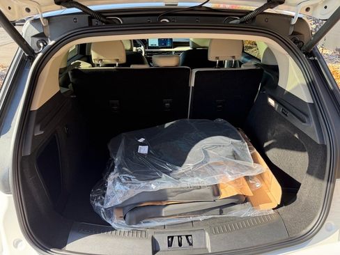 New 2026 Lincoln Corsair Grand Touring image 17