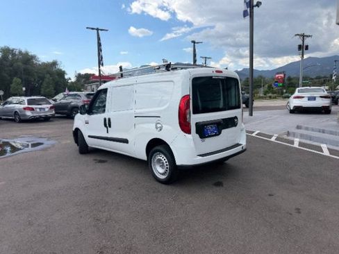 Used 2022 RAM ProMaster City Tradesman FWD image 11