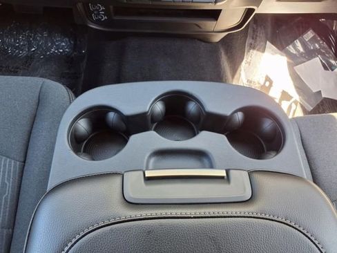 New 2024 RAM 2500 Tradesman w/ Chrome Appearance Group image 13