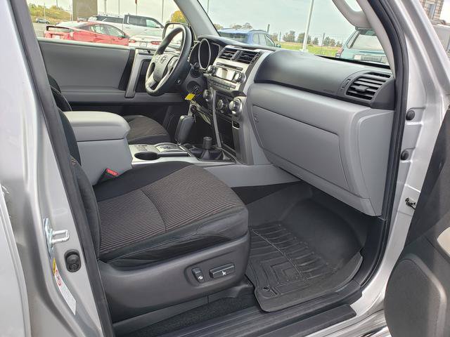 Used 2012 Toyota 4Runner SR5 w/ Convenience Pkg AWD/4WD image 16