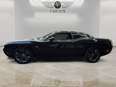 Used 2014 Dodge Challenger SRT8 Core image 2