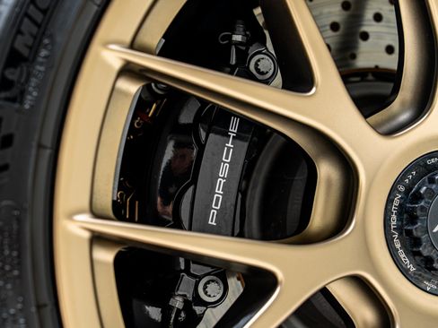Used 2023 Porsche 718 Cayman GT4 RS RWD image 38