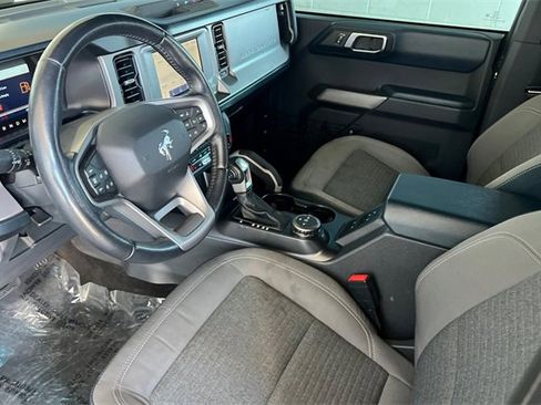 Used 2022 Ford Bronco Outer Banks image 10