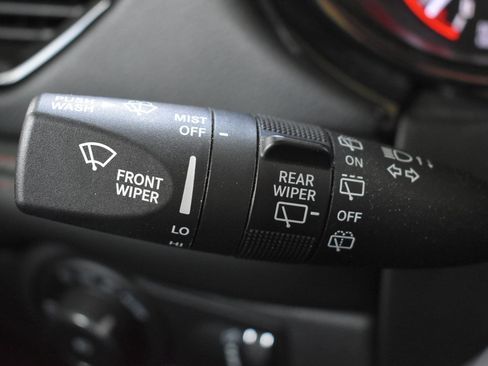 Used 2023 Dodge Durango R/T AWD/4WD image 25
