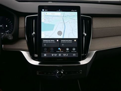 New 2026 Volvo XC90 B6 Ultra w/ Protection Package Premier image 13