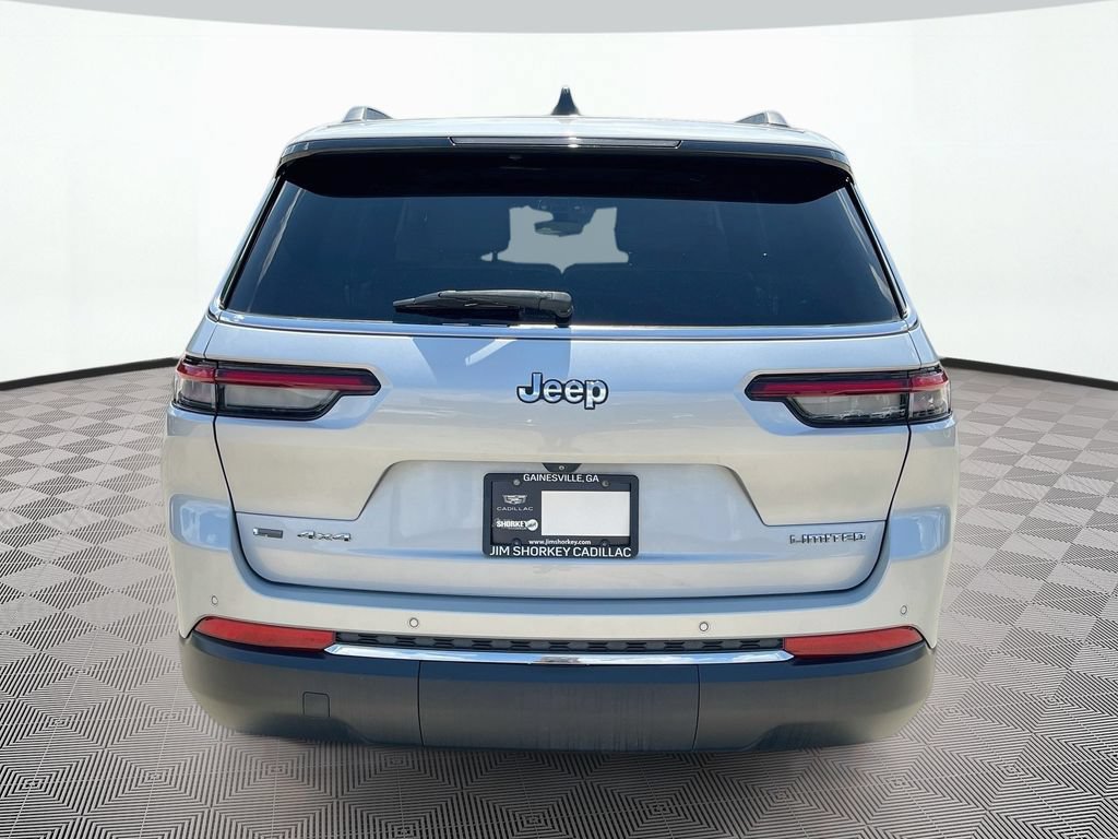 Used 2023 Jeep Grand Cherokee L Limited w/ Trailer Tow Group (B) AWD/4WD image 7
