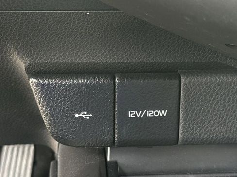 Used 2024 Toyota Camry SE FWD image 21