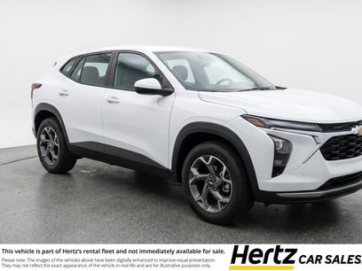 Used 2025 Chevrolet Trax LT