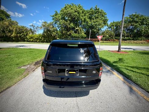 Used 2019 Land Rover Range Rover Supercharged image 7