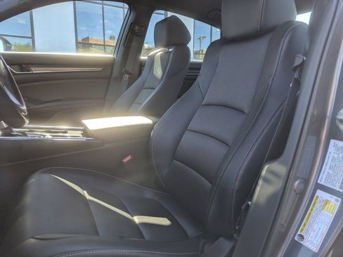 Used 2020 Honda Accord Sport image 31
