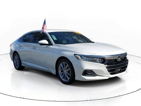Used 2022 Honda Accord LX image 3