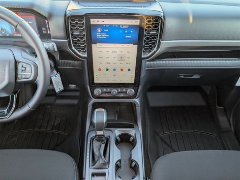 New 2025 Ford Ranger XLT w/ Equipment Group 301A High image 7