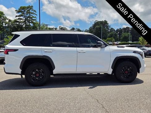 Used 2023 Toyota Sequoia TRD Pro AWD/4WD image 6