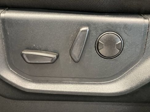 Used 2020 Ford F150 XLT w/ Equipment Group 302A Luxury image 12