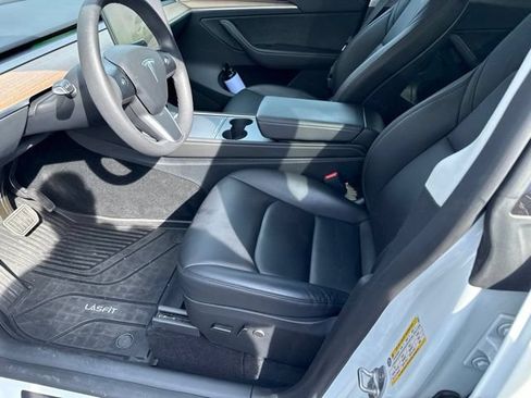 Used 2023 Tesla Model Y Long Range AWD/4WD image 13