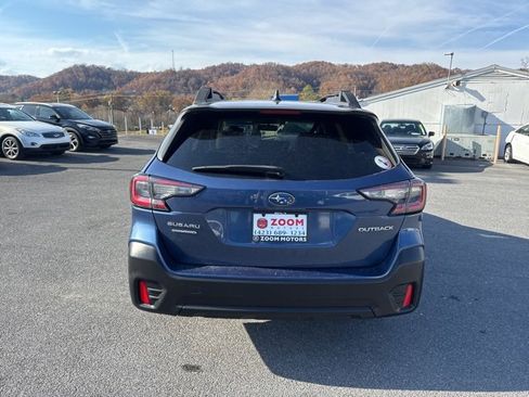 Used 2020 Subaru Outback Premium image 7