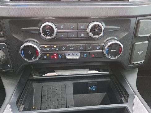 Used 2024 Ford F350 Platinum w/ Tremor Off-Road Package image 17