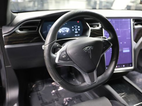 Used 2017 Tesla Model S 90D image 26