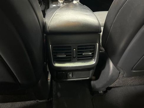 Used 2019 INFINITI QX50 Luxe image 11