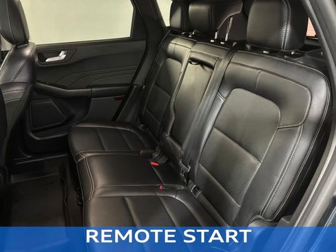 Used 2022 Ford Escape SEL AWD/4WD image 18