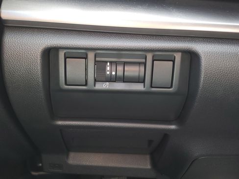 Used 2024 Subaru Impreza 2.0i Sport image 28