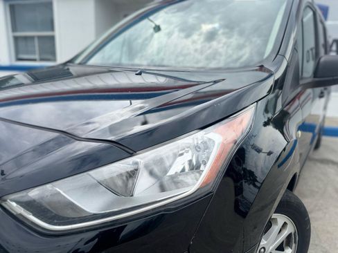 Used 2019 Ford Transit Connect XLT FWD image 4