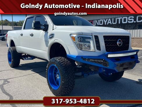 Used 2016 Nissan Titan PRO-4X w/ Pro-4x Convenience Package image 1