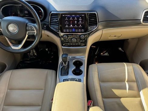 Used 2021 Jeep Grand Cherokee Limited image 2