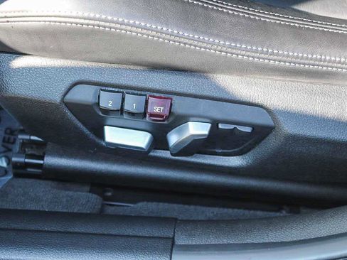 Used 2018 BMW M3 w/ Competition Package image 32