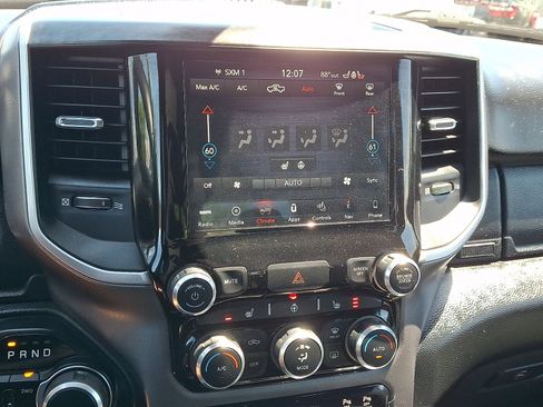 Used 2019 RAM 1500 Big Horn AWD/4WD image 15