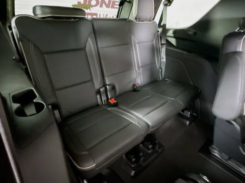 Used 2023 Chevrolet Tahoe Premier RWD image 31