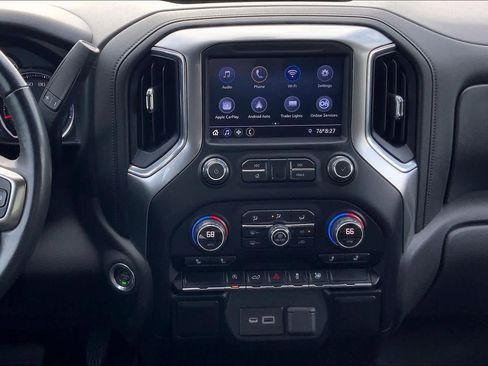 Used 2020 Chevrolet Silverado 1500 LT w/ Texas Edition image 7