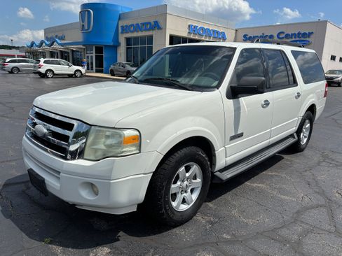 Used 2008 Ford Expedition EL XLT AWD/4WD image 4