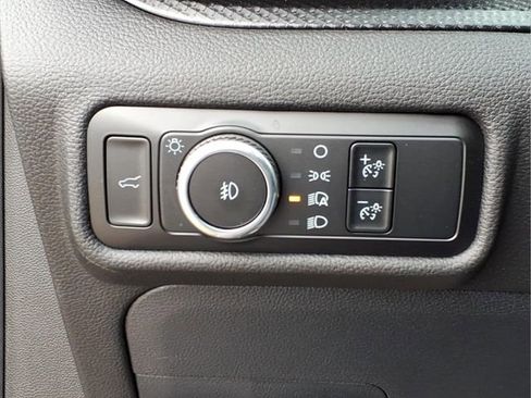 Used 2024 Ford Explorer ST w/ Equipment Group 401A AWD/4WD image 19